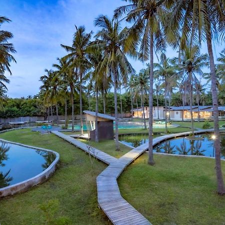 Pravasa Gili Resort By Kajane Gili Meno Exterior photo